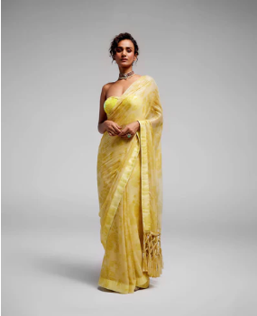 Best Designer Sarees to Flaunt on This Wedding Season